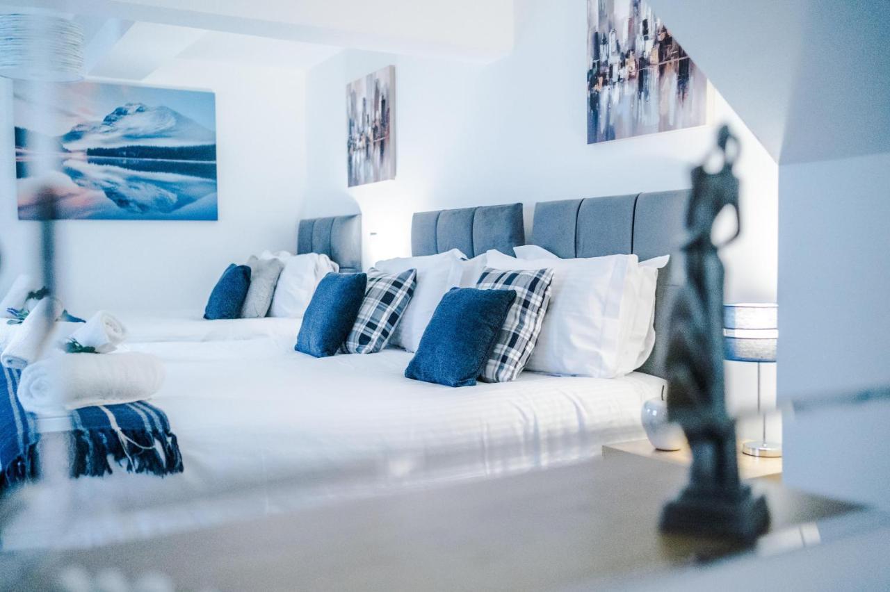 Stylish Chester City Centre Apartment By 53 Degrees Property, Ideal For Couples & Business Professionals - Sleeps 4 Bagian luar foto